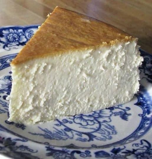 Classic New York Cheesecake